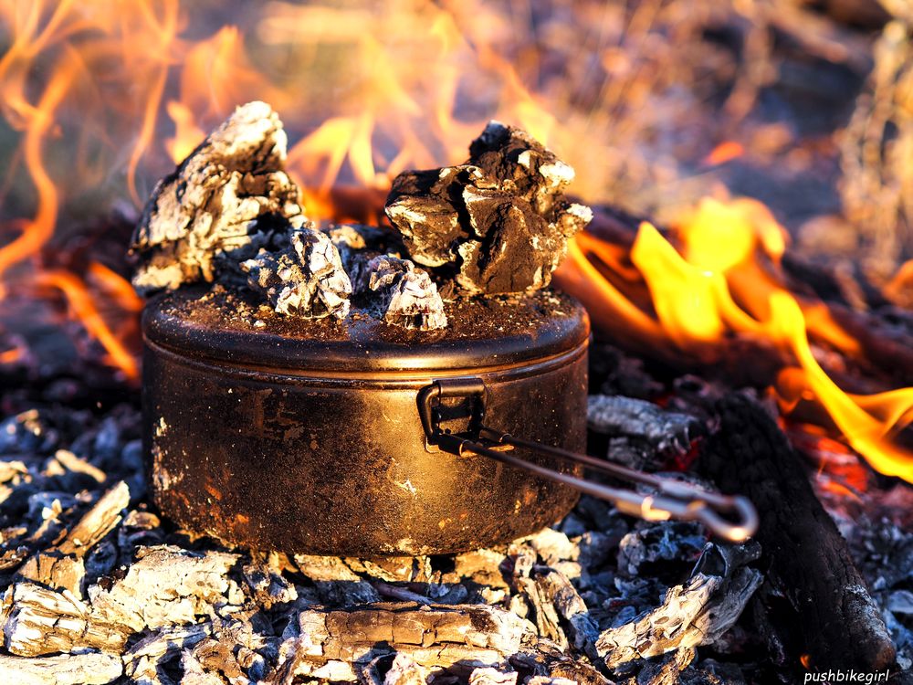 Baking Bread On The Fire An Easy Way Pushbikegirl Heike Pirngruber Solo Female Cyclist